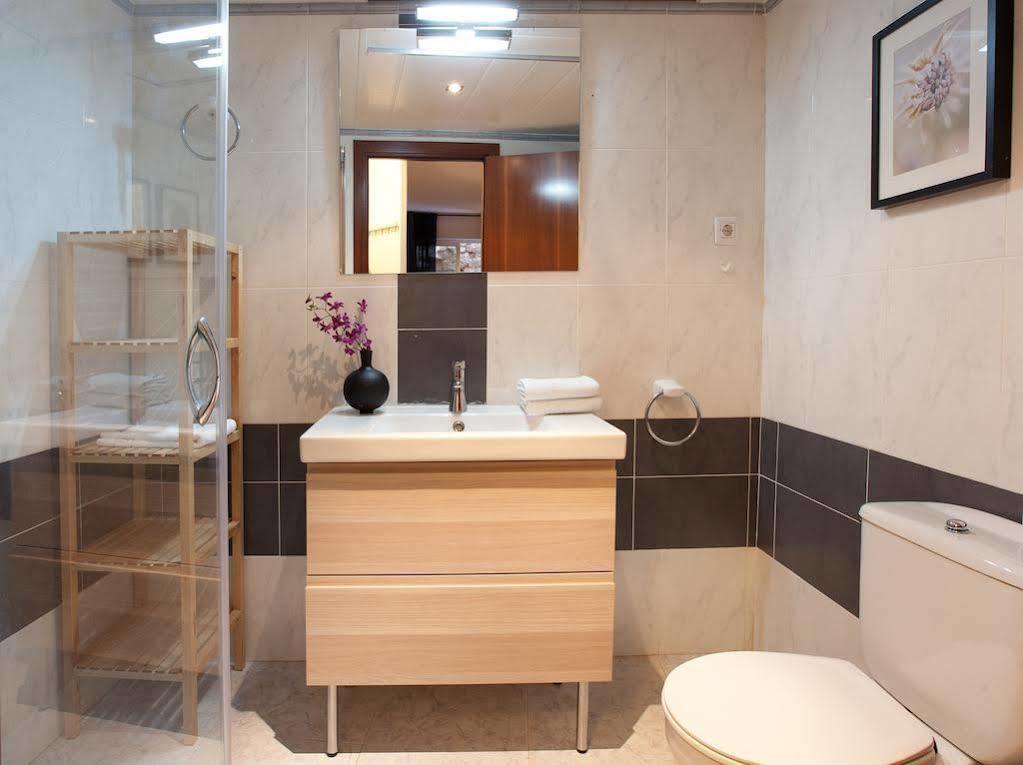 Portal Del Angel Barcelona Apartment Exterior foto